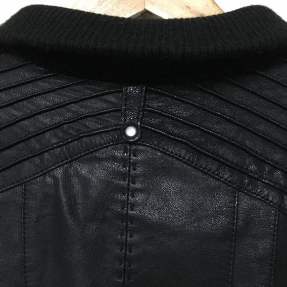 Genuine Danier Leather Jacket - Picture 5 of 6